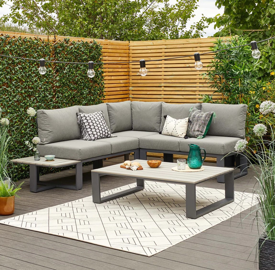 The savannah modular garden range, the garden furniture you didn’t know you needed till now.