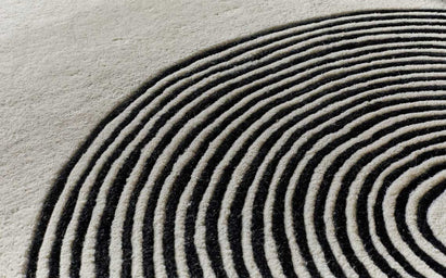 Abstract Lines Medium Sculpted Wool Rug Black and Cream