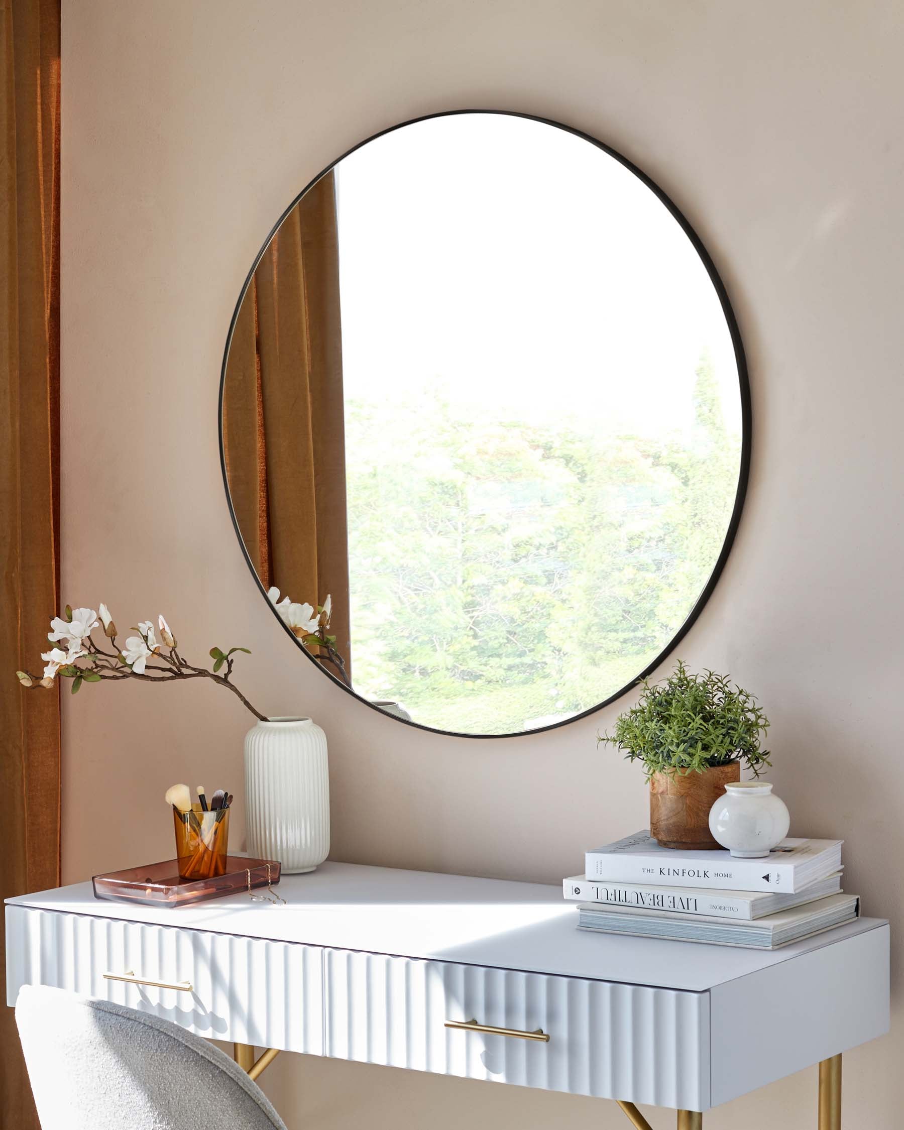 Circle shop mirror table